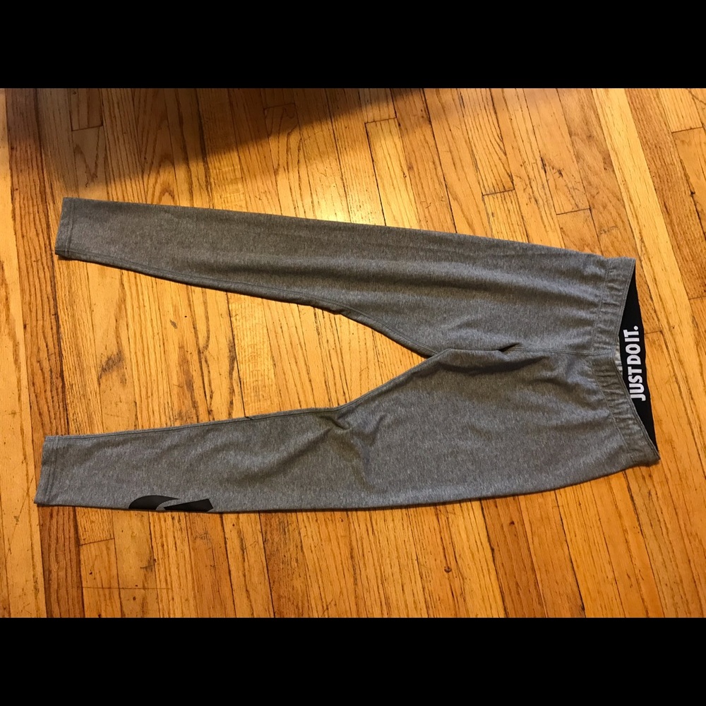 Nike -Just do it pants size S